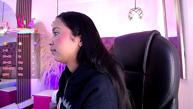 SophiaWalker 1 online show from November 17, 11:58 am