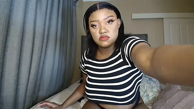 nanababe1 online show from February 1, 8:12 am