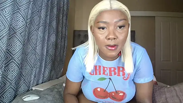 nanababe1 online show from March 15, 12:45 pm