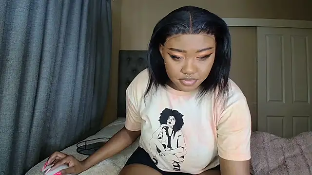 nanababe1 online show from February 2, 8:13 am