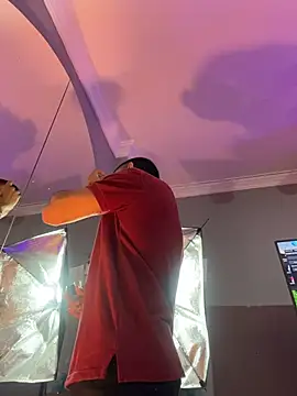 ArturoCardona  online show from December 14, 1:49 pm