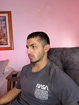 ArturoCardona  online show from October 20, 12:06 pm