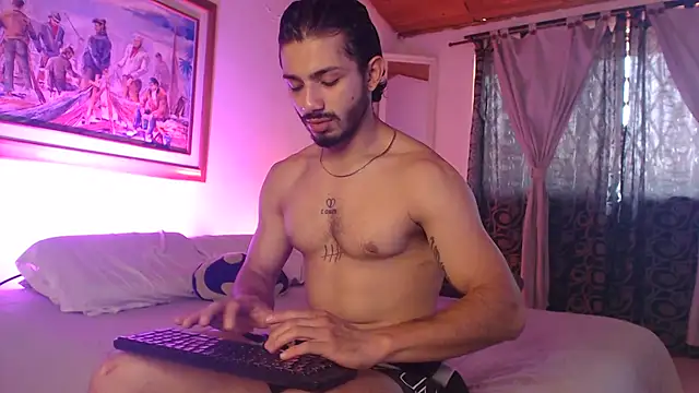 Snapshot of ArturoCardona_ chatting on June 24, 4:27 pm ArturoCardona online show from June 24, 4:27 pm