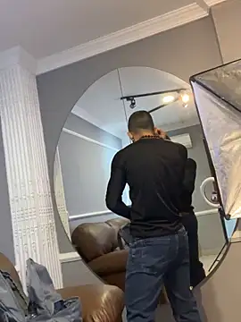 ArturoCardona  online show from October 11, 12:17 pm