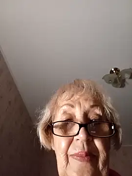 Snapshot of Anatolia5961 chatting on October 8, 3:08 am Anatolia5961 online show from October 8, 3:08 am