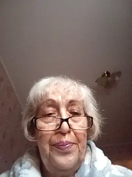 Snapshot of Anatolia5961 chatting on November 13, 5:11 am Anatolia5961 online show from November 13, 5:11 am