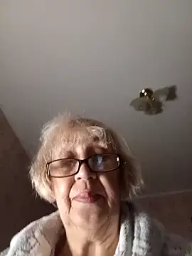 Snapshot of Anatolia5961 chatting on November 29, 2:23 am Anatolia5961 online show from November 29, 2:23 am