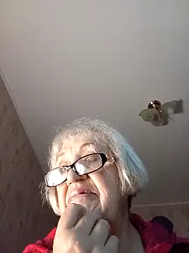 Snapshot of Anatolia5961 chatting on November 26, 6:13 am Anatolia5961 online show from November 26, 6:13 am