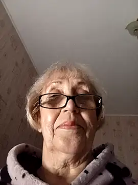 Snapshot of Anatolia5961 chatting on October 13, 3:02 pm Anatolia5961 online show from October 13, 3:02 pm