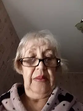 Snapshot of Anatolia5961 chatting on October 4, 3:13 pm Anatolia5961 online show from October 4, 3:13 pm