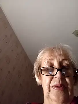 Snapshot of Anatolia5961 chatting on October 25, 3:45 pm Anatolia5961 online show from October 25, 3:45 pm