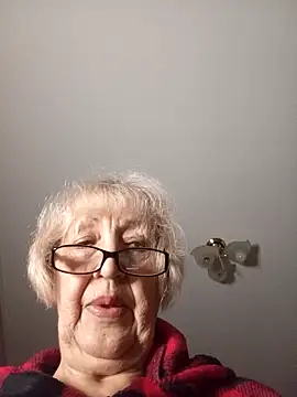 Snapshot of Anatolia5961 chatting on November 24, 4:29 pm Anatolia5961 online show from November 24, 4:29 pm