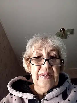 Snapshot of Anatolia5961 chatting on October 29, 4:00 am Anatolia5961 online show from October 29, 4:00 am