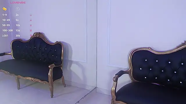 Lola Pierce online show from September 24, 11:39 am