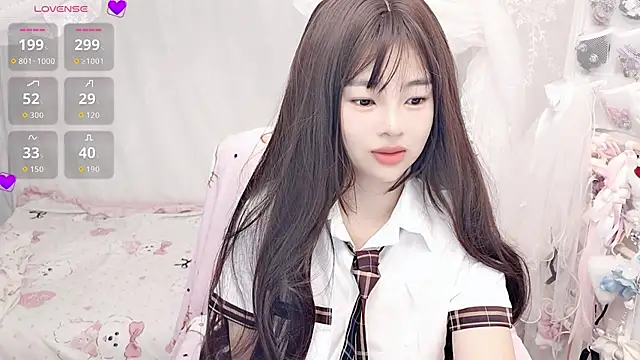 9aunatiis online show from February 5, 8:37 pm