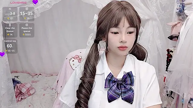 9aunatiis online show from February 26, 12:38 pm