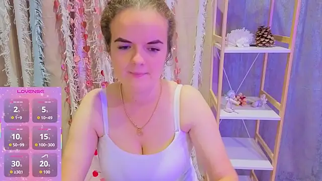 Luisa Rosee online show from October 8, 7:25 pm