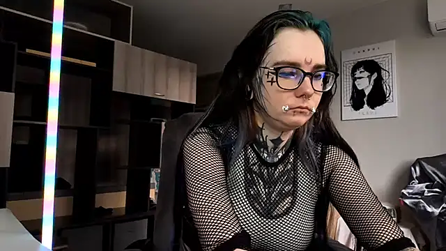 HighelikeGirl online show from October 24, 7:07 am