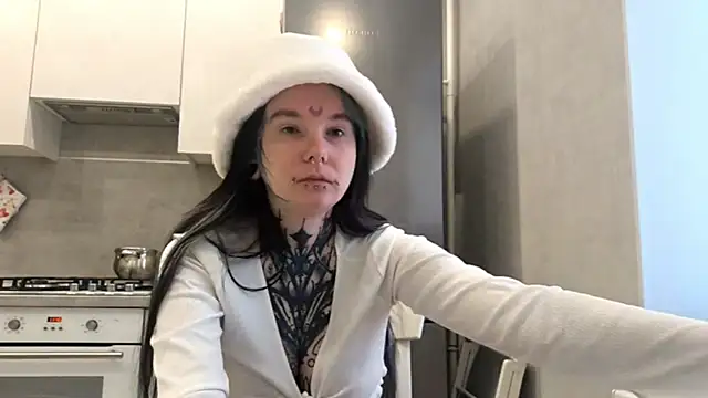 HighelikeGirl online show from February 19, 6:32 am