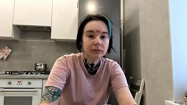 HighelikeGirl online show from February 17, 6:11 am