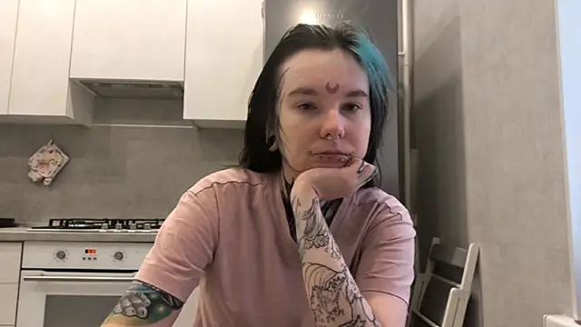 HighelikeGirl online show from February 24, 4:13 am