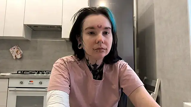 HighelikeGirl online show from February 13, 6:46 am