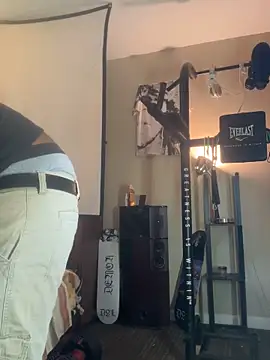 KeYBuMp323 online show from October 21, 2:49 pm