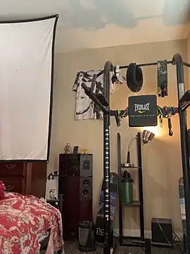 Snapshot of KeYBuMp323 chatting on February 2, 3:44 pm KeYBuMp323 online show from February 2, 3:44 pm