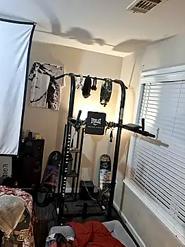 Snapshot of KeYBuMp323 chatting on February 15, 5:08 am KeYBuMp323 online show from February 15, 5:08 am