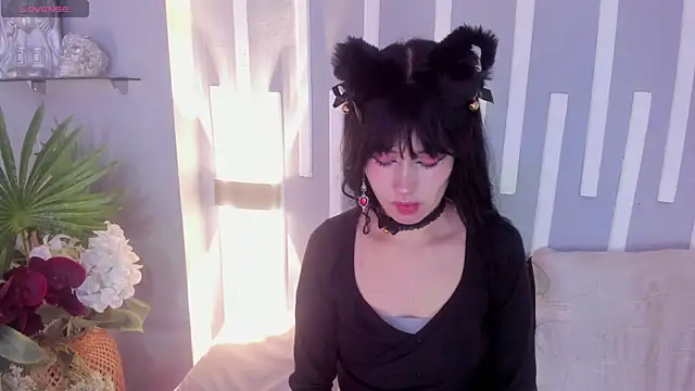 Dita von2 online show from November 4, 11:36 am