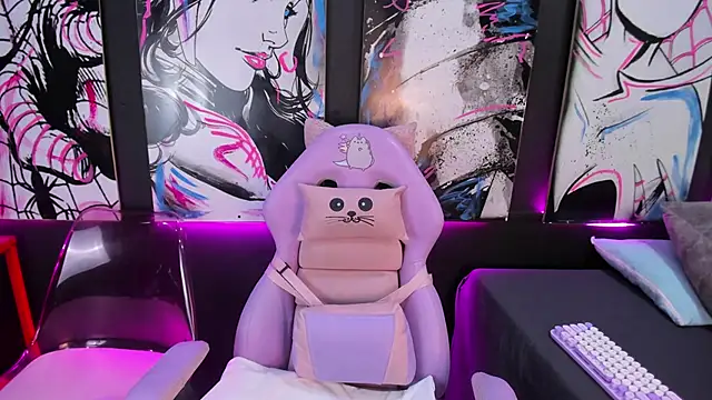 Dita von2 online show from January 9, 11:17 am