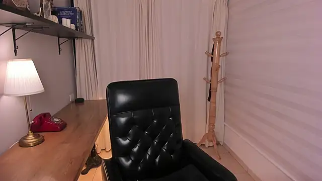 Odette bulgari online show from February 13, 10:37 am