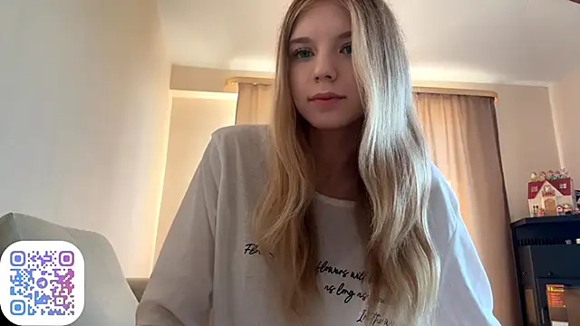FruityXo online show from September 11, 8:25 am