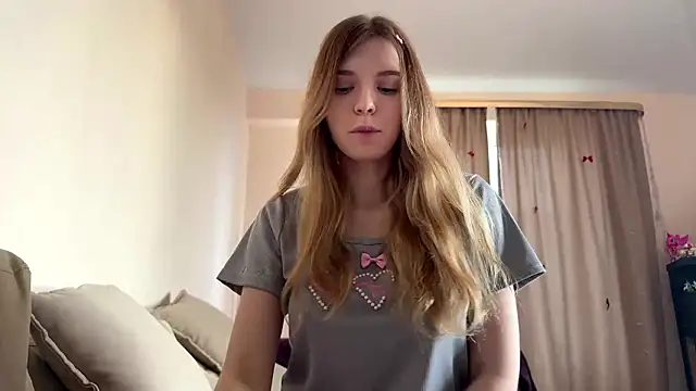 FruityXo online show from March 2, 1:07 pm