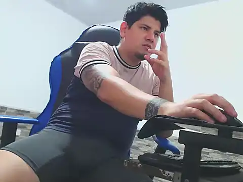 mister cum1999 online show from May 13, 2:40 am