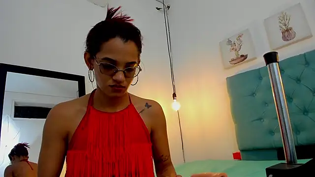 cris dulce online show from December 21, 7:59 pm