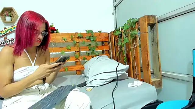 cris dulce online show from January 15, 12:03 am