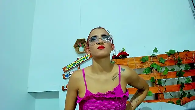 cris dulce online show from January 13, 2:48 am