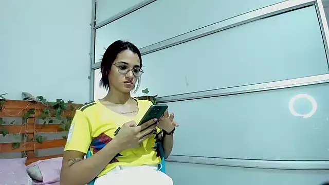 cris dulce online show from March 26, 10:18 pm