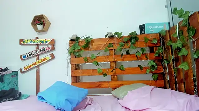 cris dulce online show from March 31, 6:32 pm