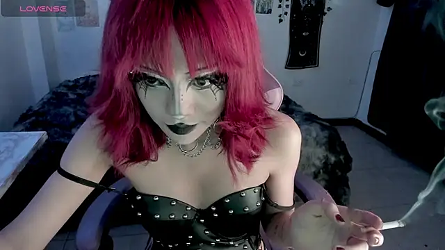 GothKitten666 online show from March 7, 12:06 am