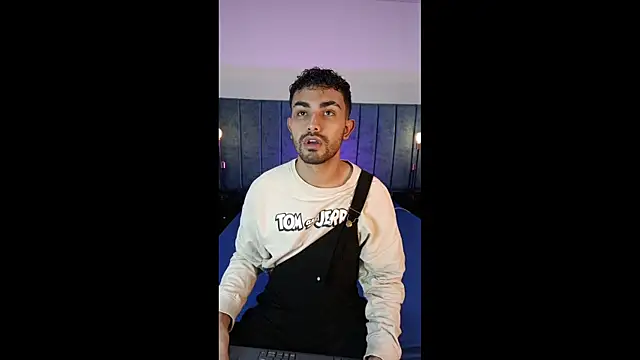 Snapshot of JuanchoAfpa chatting on October 9, 2:34 am JuanchoAfpa online show from October 9, 2:34 am