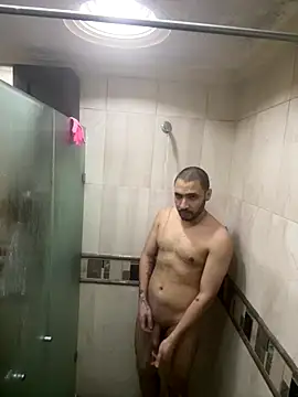 Snapshot of __Damian___ chatting on November 25, 10:54 pm Damian online show from November 25, 10:54 pm