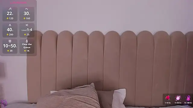 Jasmin hamdan online show from December 22, 7:58 pm