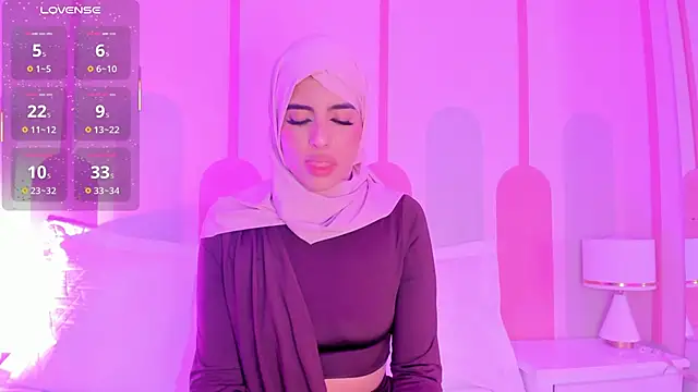 Jasmin hamdan online show from April 29, 7:53 pm