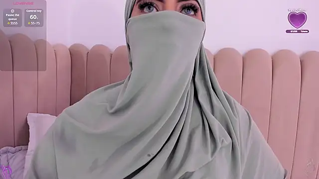 Jasmin hamdan online show from November 7, 6:34 pm