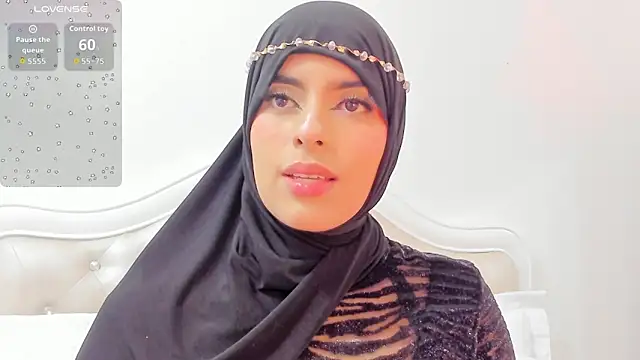 Jasmin hamdan online show from April 8, 10:00 pm