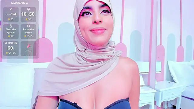 Jasmin hamdan online show from April 20, 10:33 pm