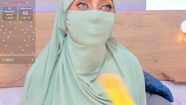 Jasmin hamdan online show from September 27, 7:53 pm