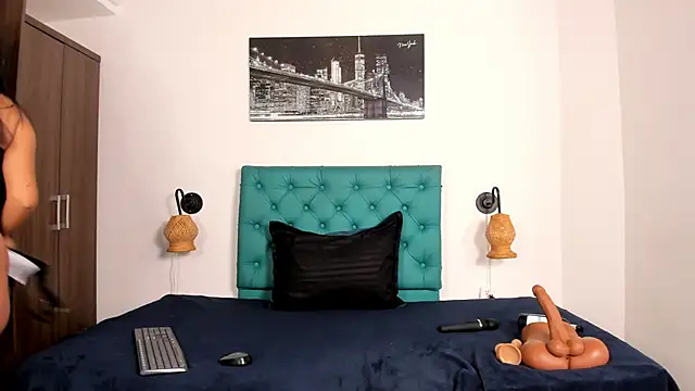 juliana 13 online show from September 16, 6:42 pm